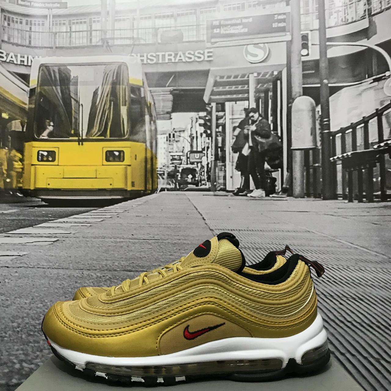 Bodegas de zapatillas en Cali 2026 - guia mayoristas tenis triple AAA zapatillascolombia.com proveedor mayorista 8 anos experiencia despachos nacionales