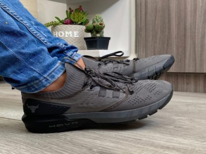 under amour color gris