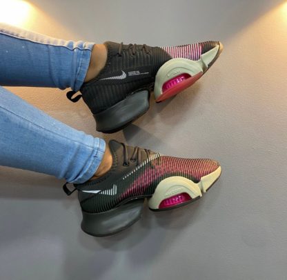 nike zoom moradas con gris