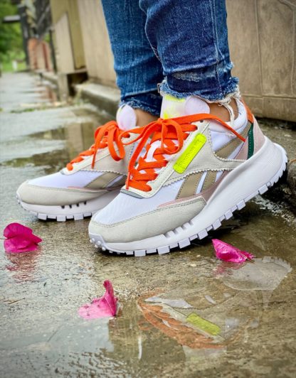 tenis reebok cordon naranja