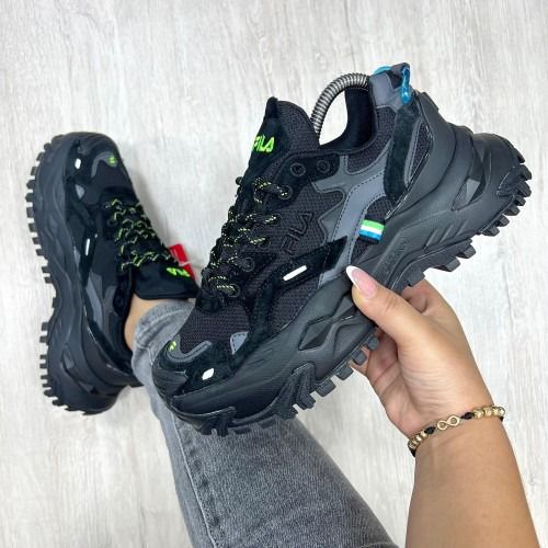 Fila Disruptor 2 replica AAA Colombia - suela chunky triple AAA desde 90000 COP zapatillascolombia.com