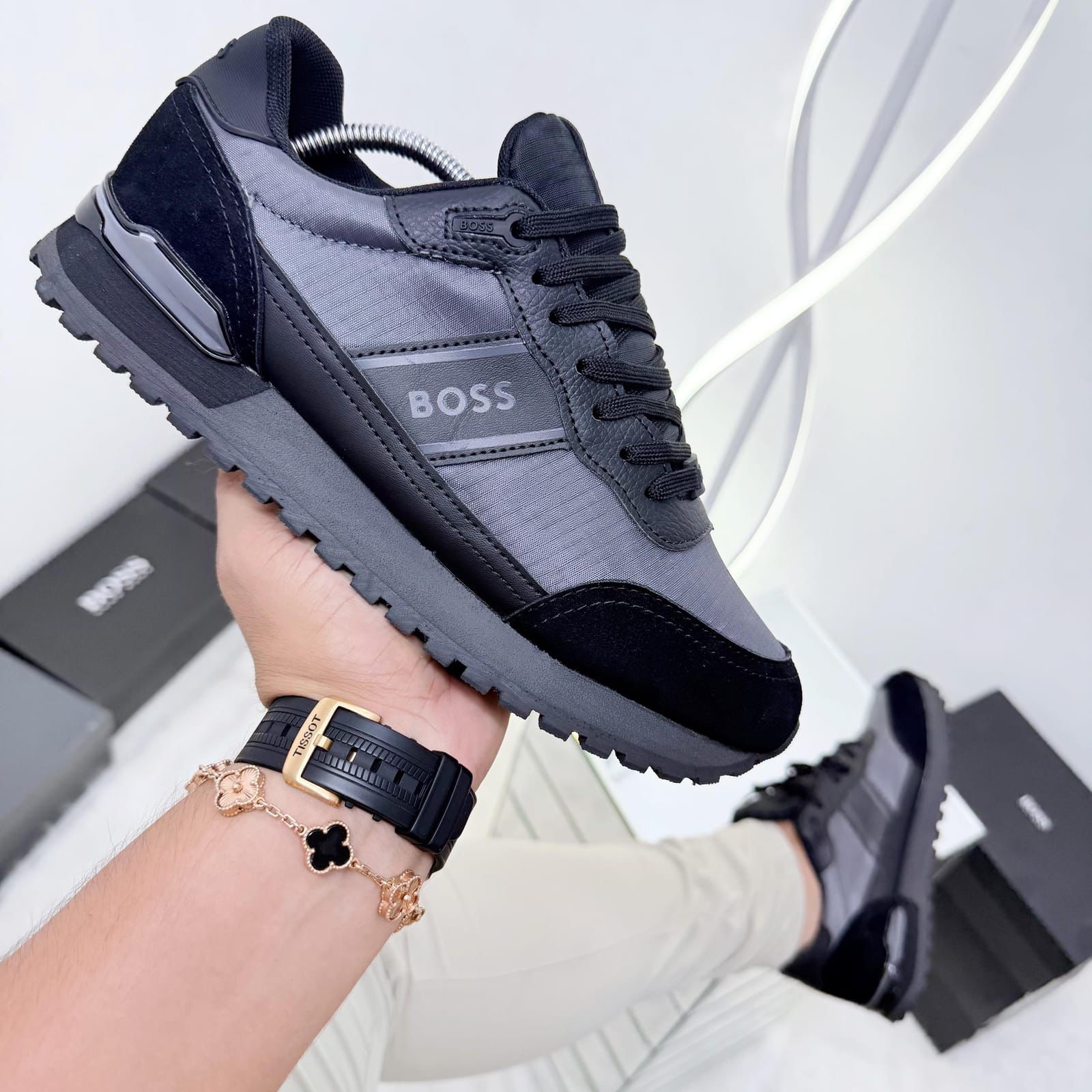 Hugo Boss Saturn al por mayor Colombia triple AAA cuero PU mate aleman ejecutivo zapatillascolombia