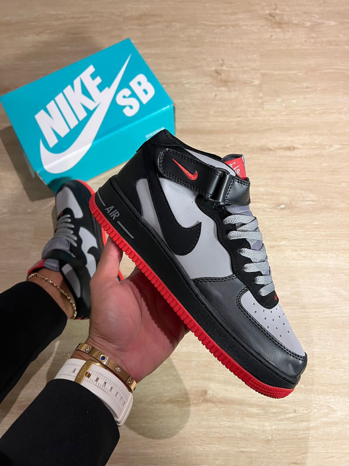 Nike Force One Bota Clasica al por mayor Colombia triple AAA AF1 High Strap Sculpt Mid desde 112.000 COP zapatillascolombia.com