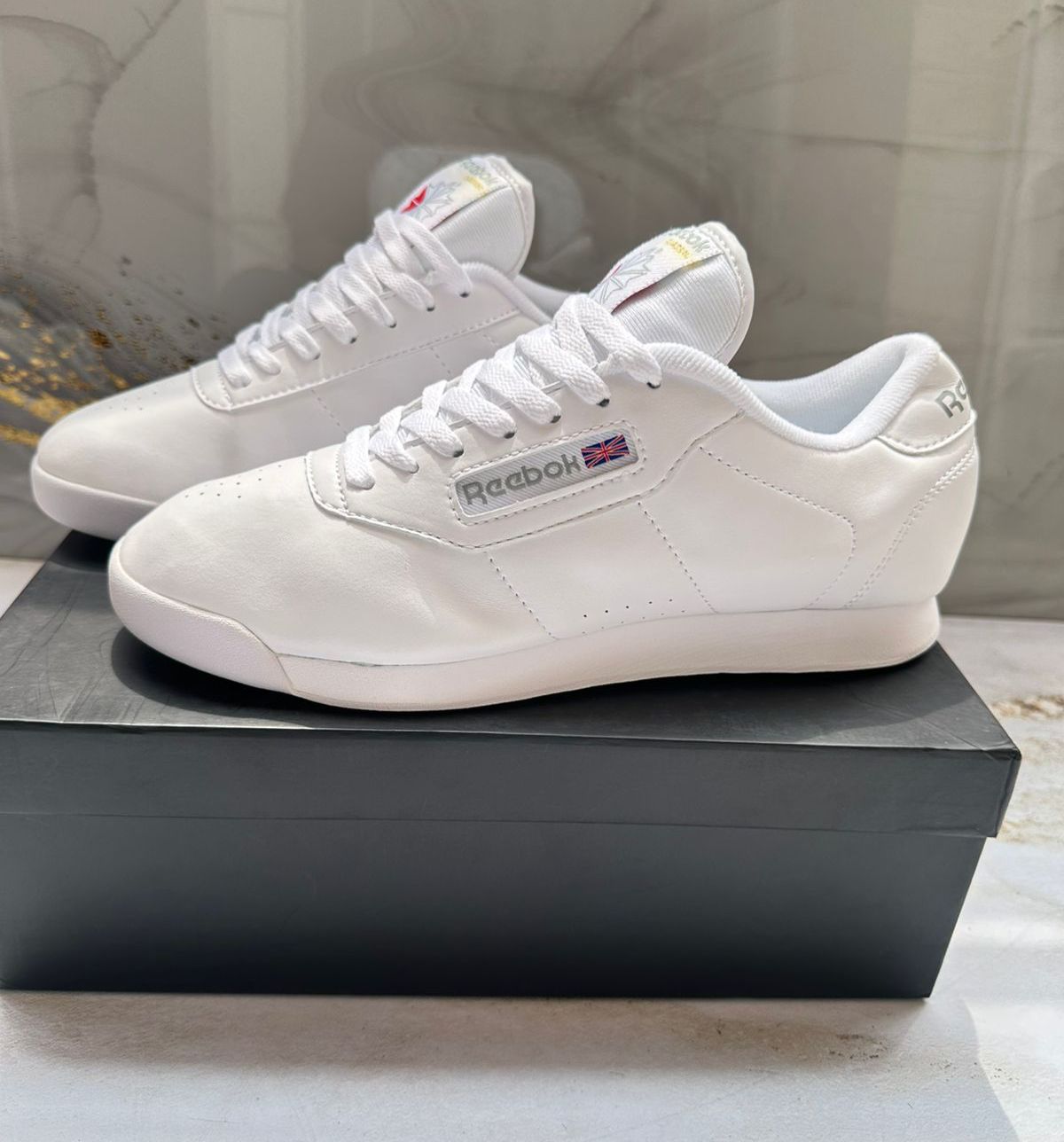 Reebok al por mayor Colombia 2026 - Reebok Princess Classic Leather Club C 85 replica triple AAA desde 90000 COP mayoris