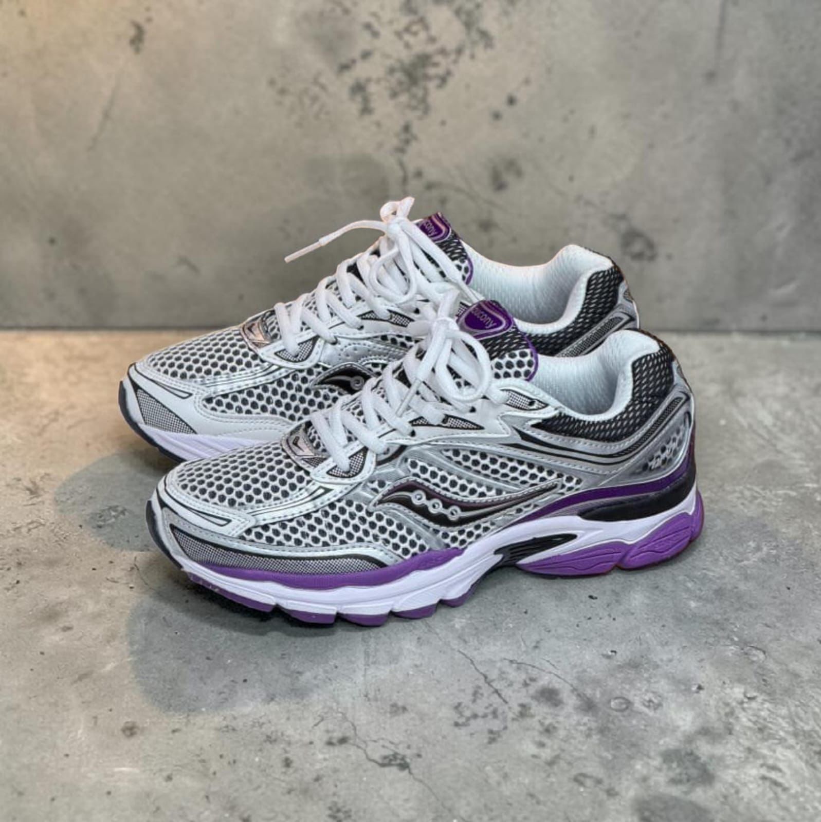 Saucony Shadow 6000 Colombia triple AAA - sneaker heritage 80s revival, replica AAA desde 92.000 COP