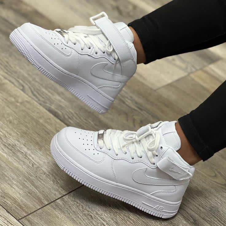 Tenis Air Force One bota mujer y hombre al por mayor Colombia ecosistema 2025-2026 LV8 Sculpt Premium tendencias revendedor