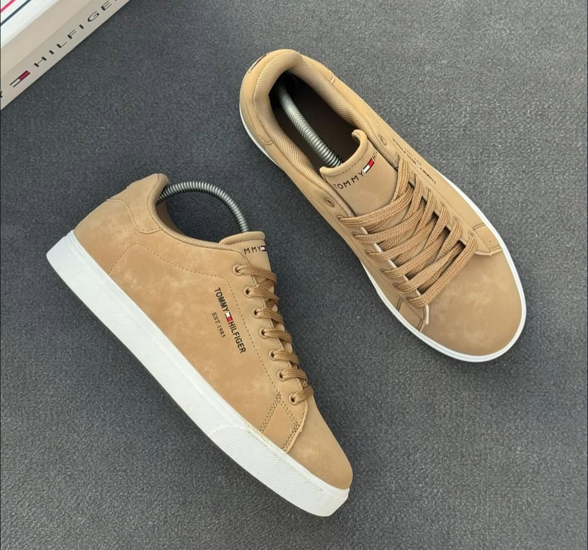 tenis Tommy Hilfiger triple AAA Colombia al por mayor zapatillascolombia.com