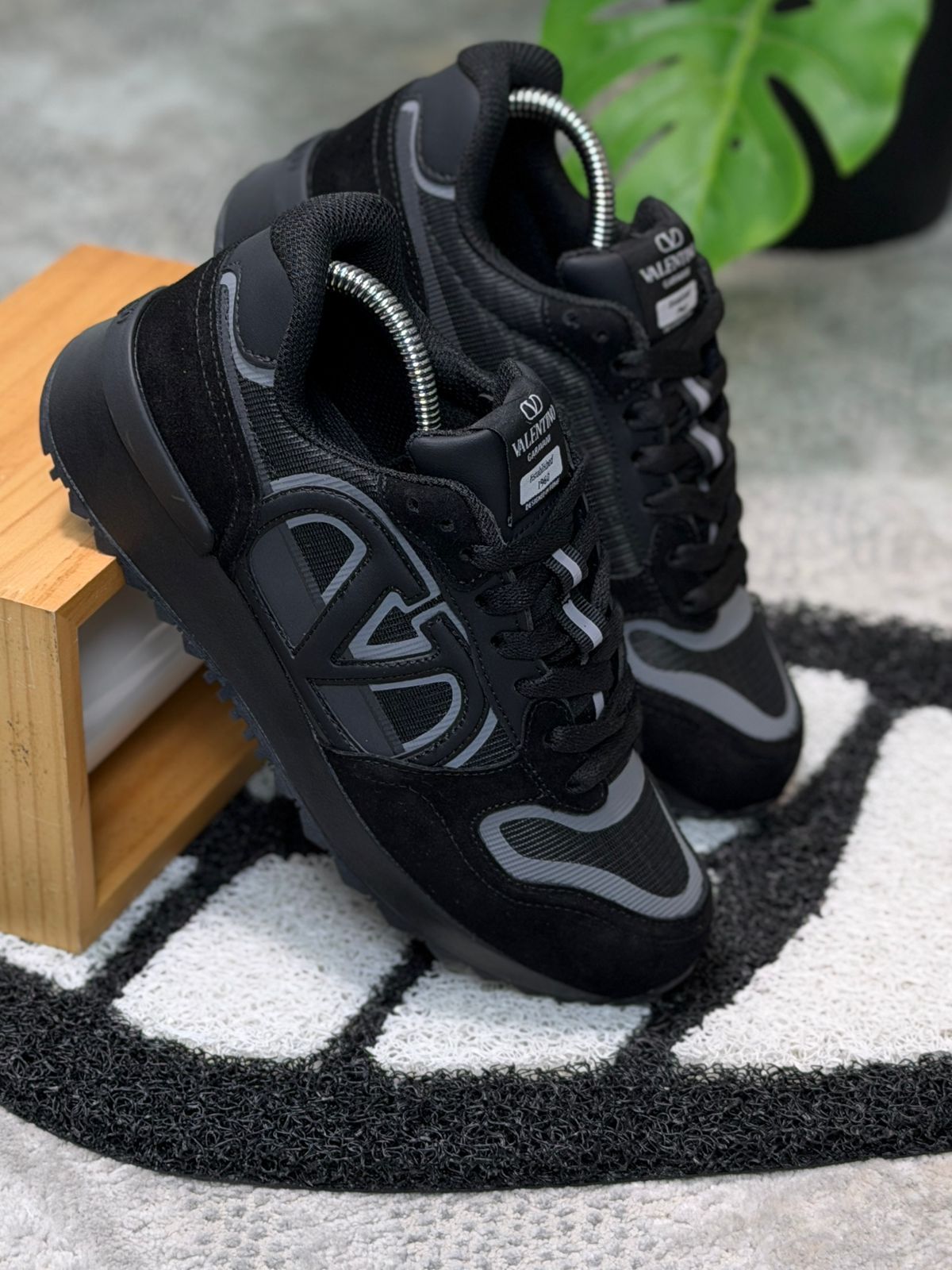 tenis valentino al por mayor Colombia replica AAA mayorista envios a Bogota